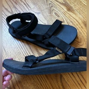 Teva Original Universal Sandal Women’s Size 8